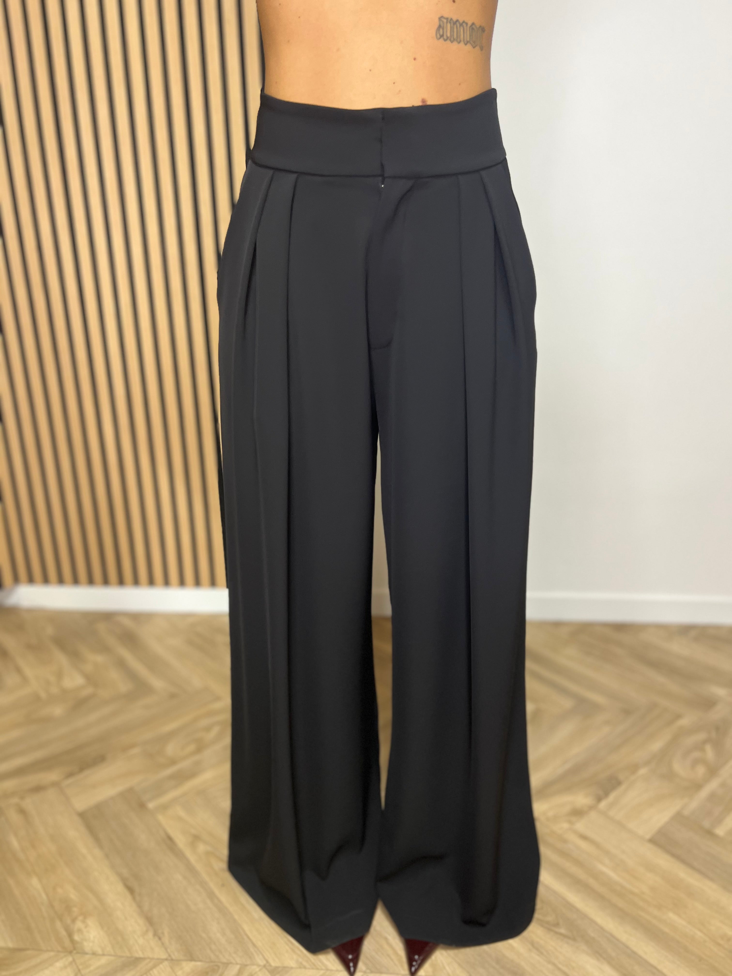 PANTALONI • LEGGINGS