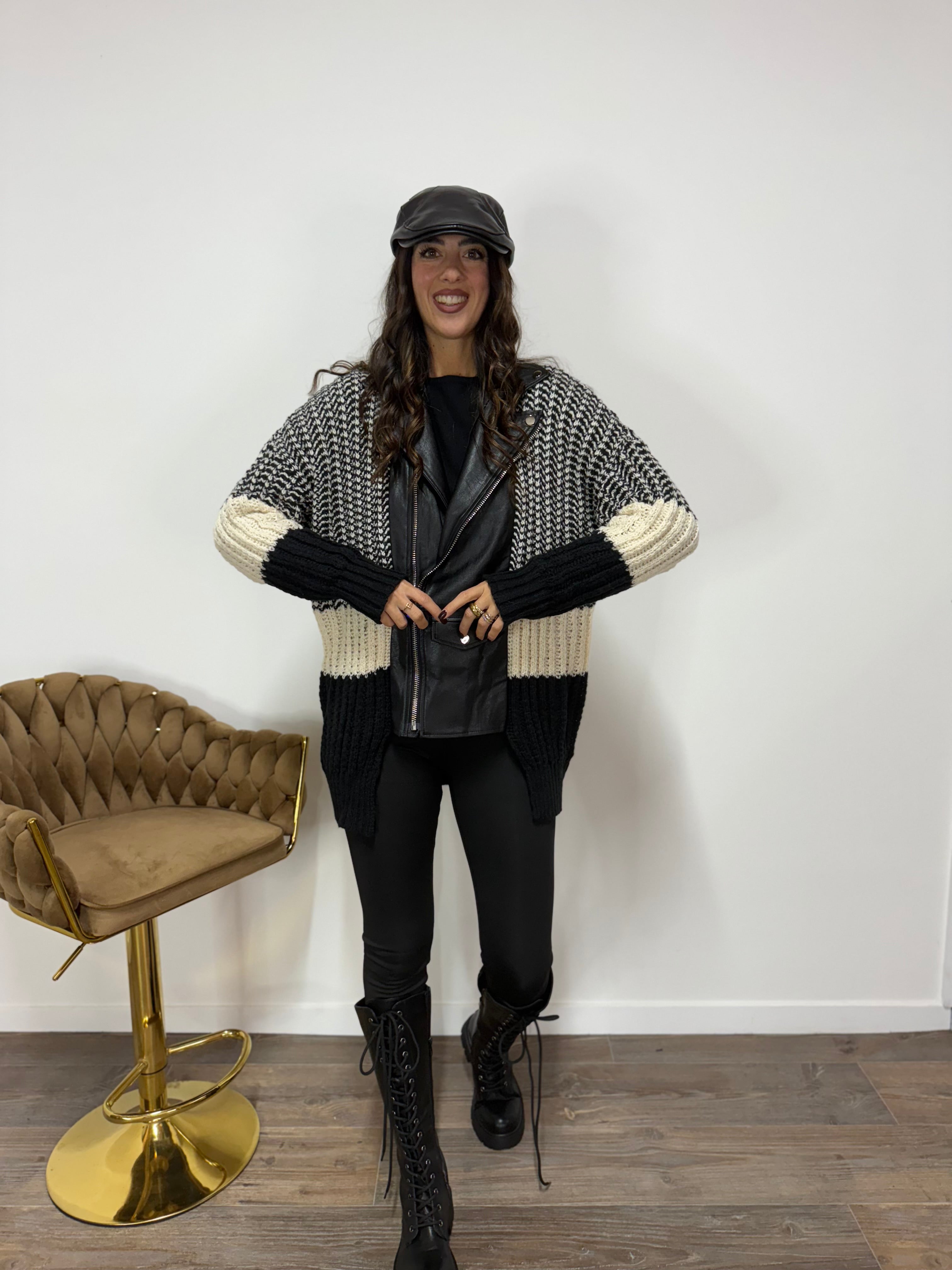 Chiodo/Cardigan Zebra