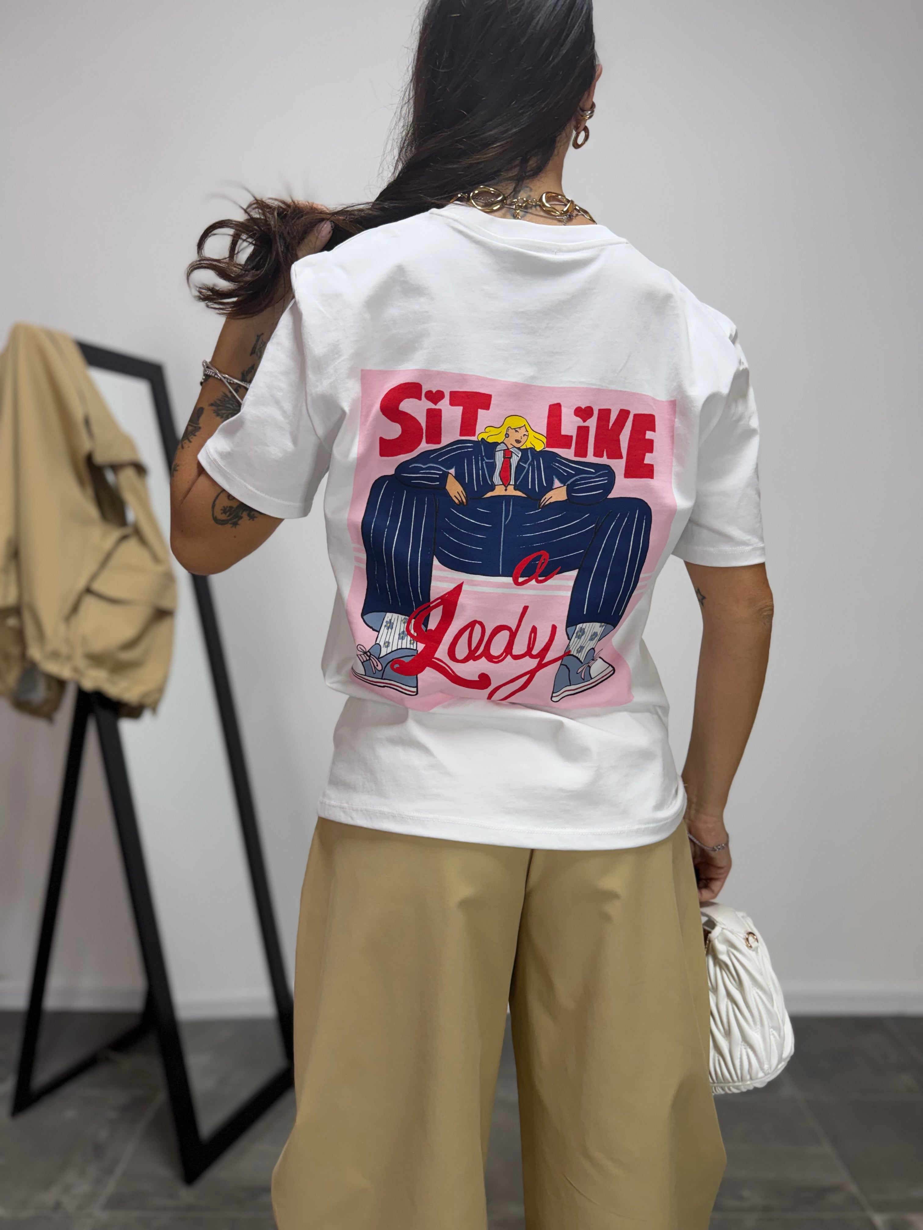 T-Shirt Sit Like LUMINA