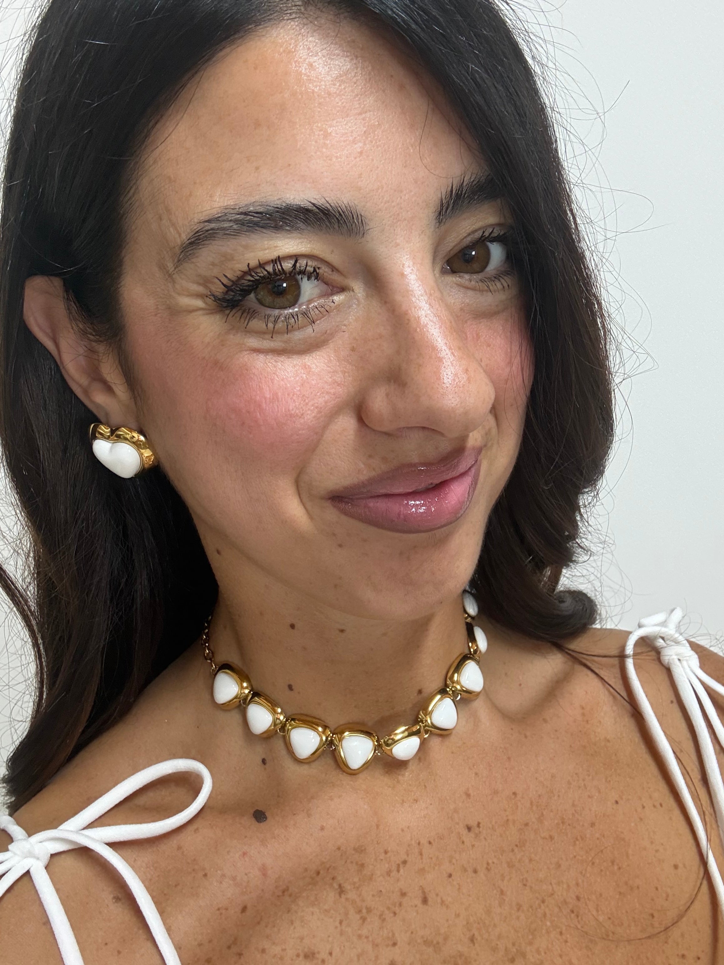 Collana Triangle White
