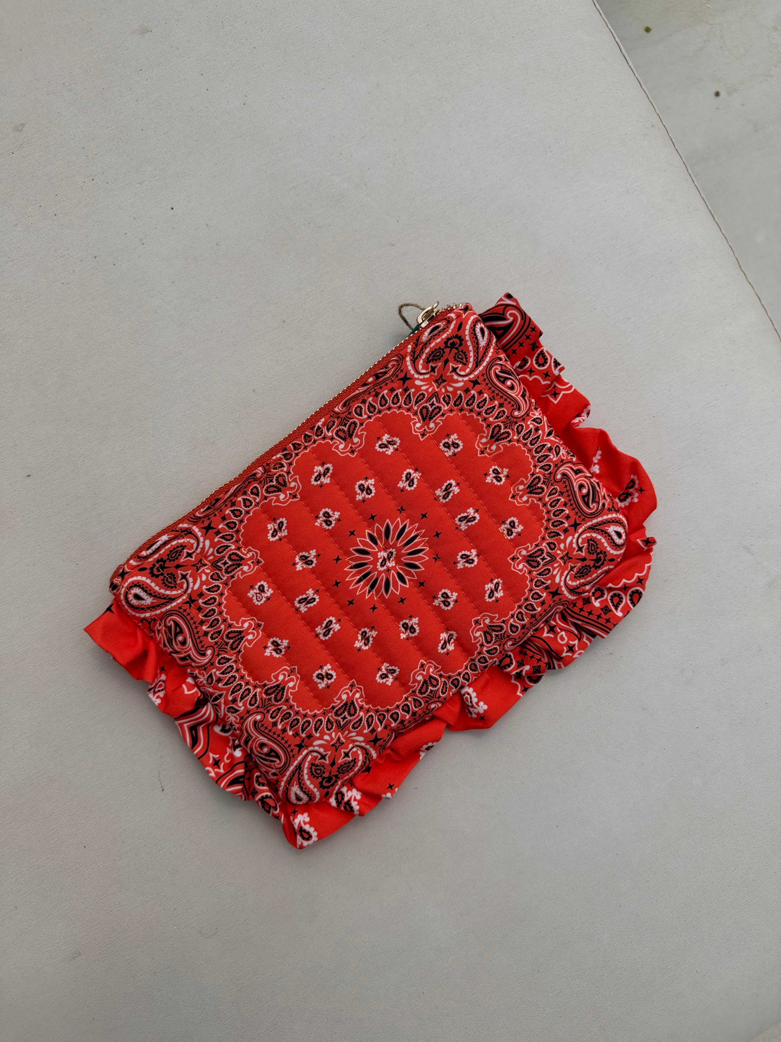 Pochettina Bandana
