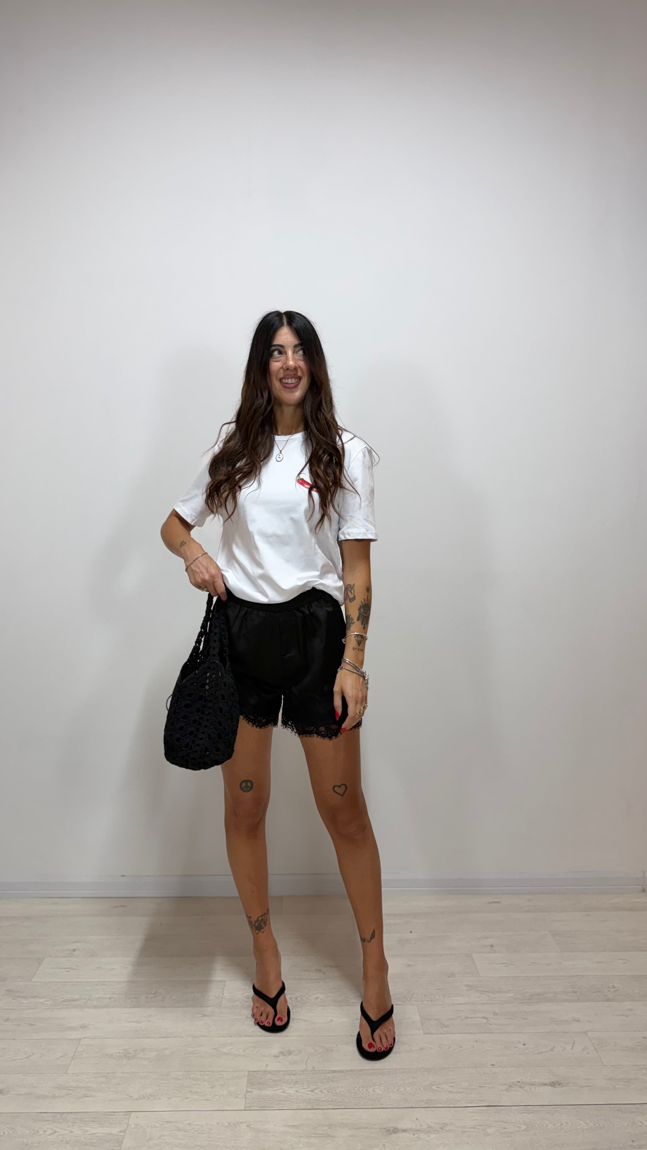 T-Shirt Hot LUMINA