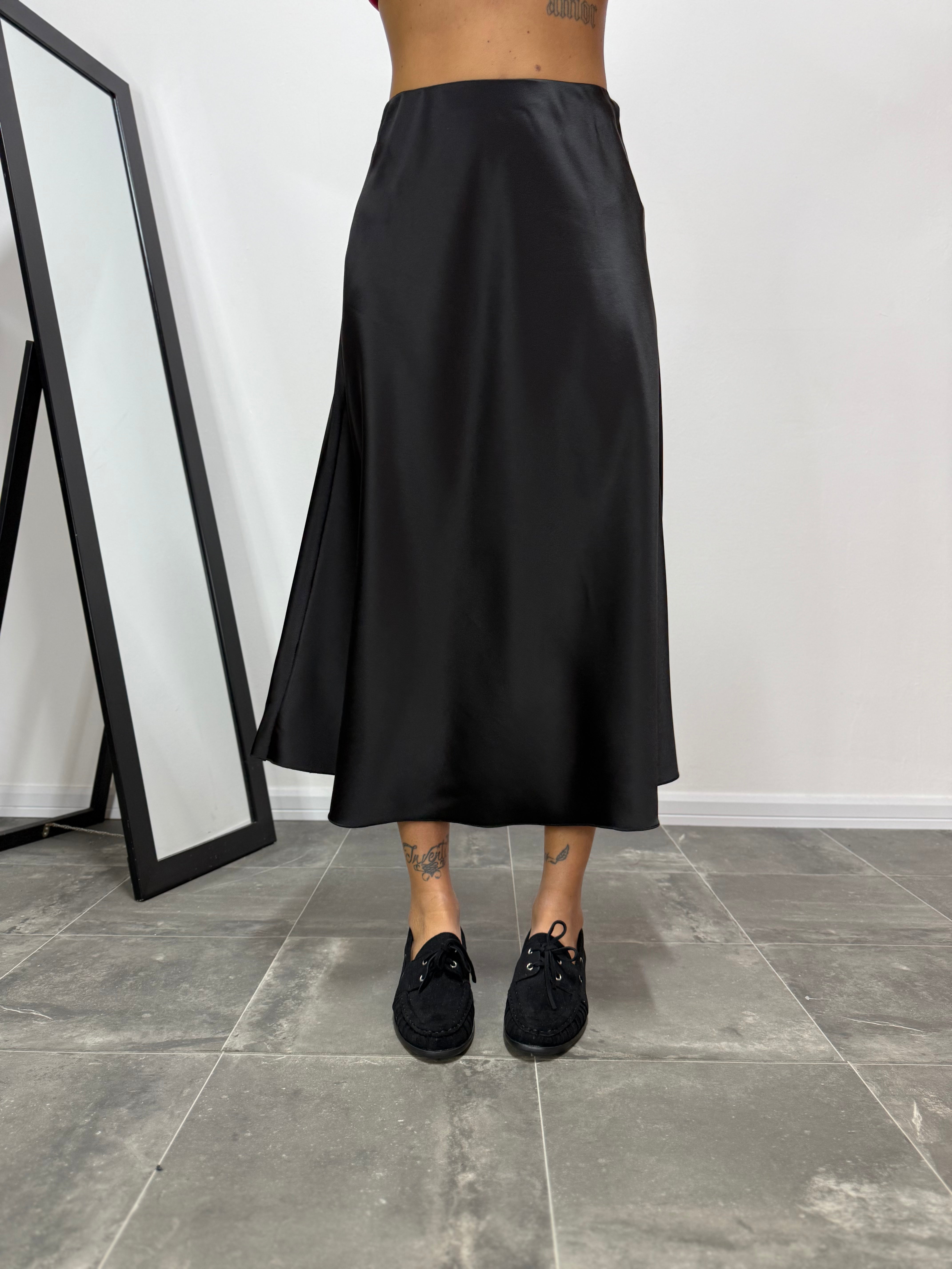 Gonna Chic Nera
