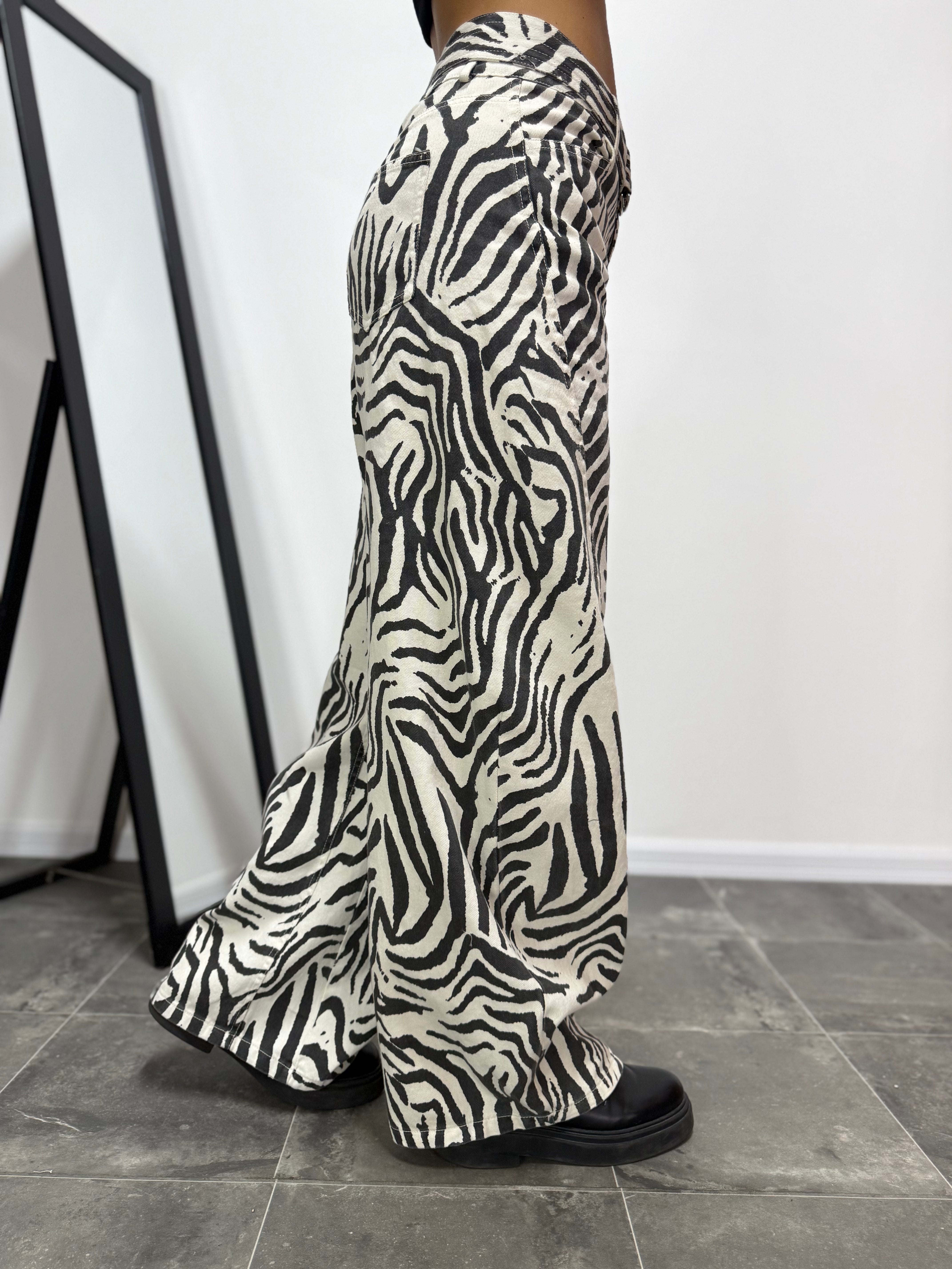 Panta Denim Zebra LUMINA