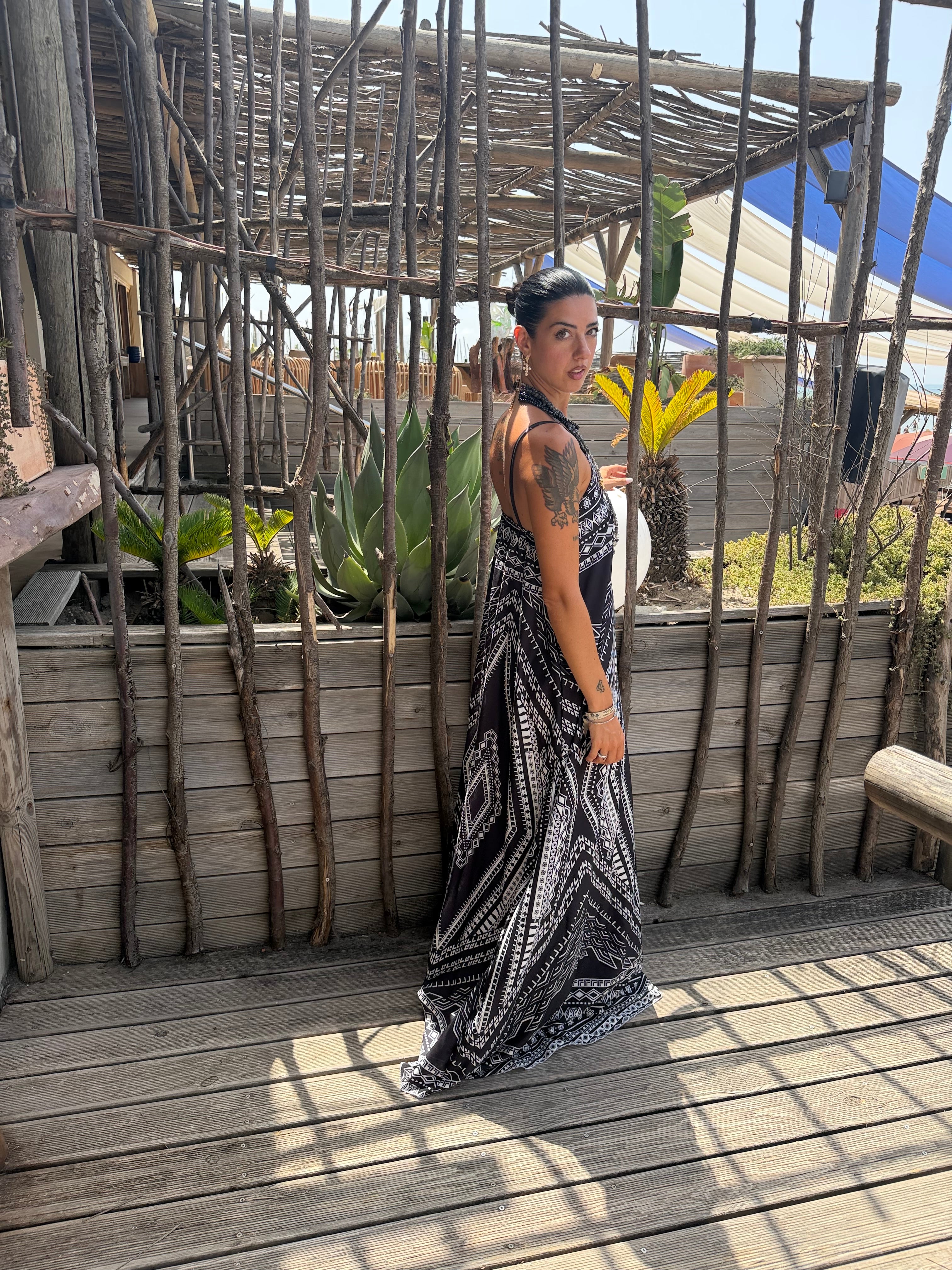 Abito Geometric Black