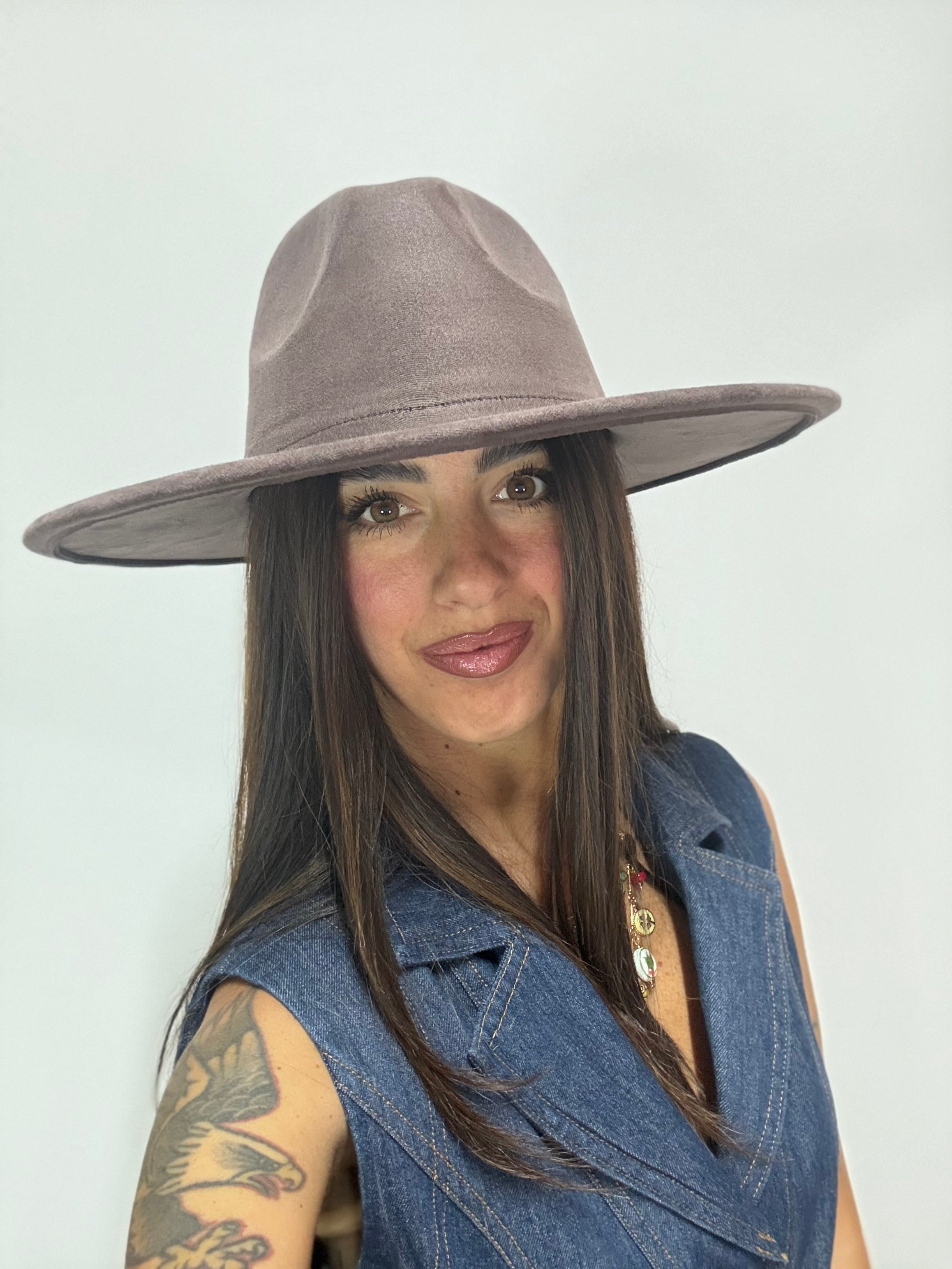 Cappello Suede