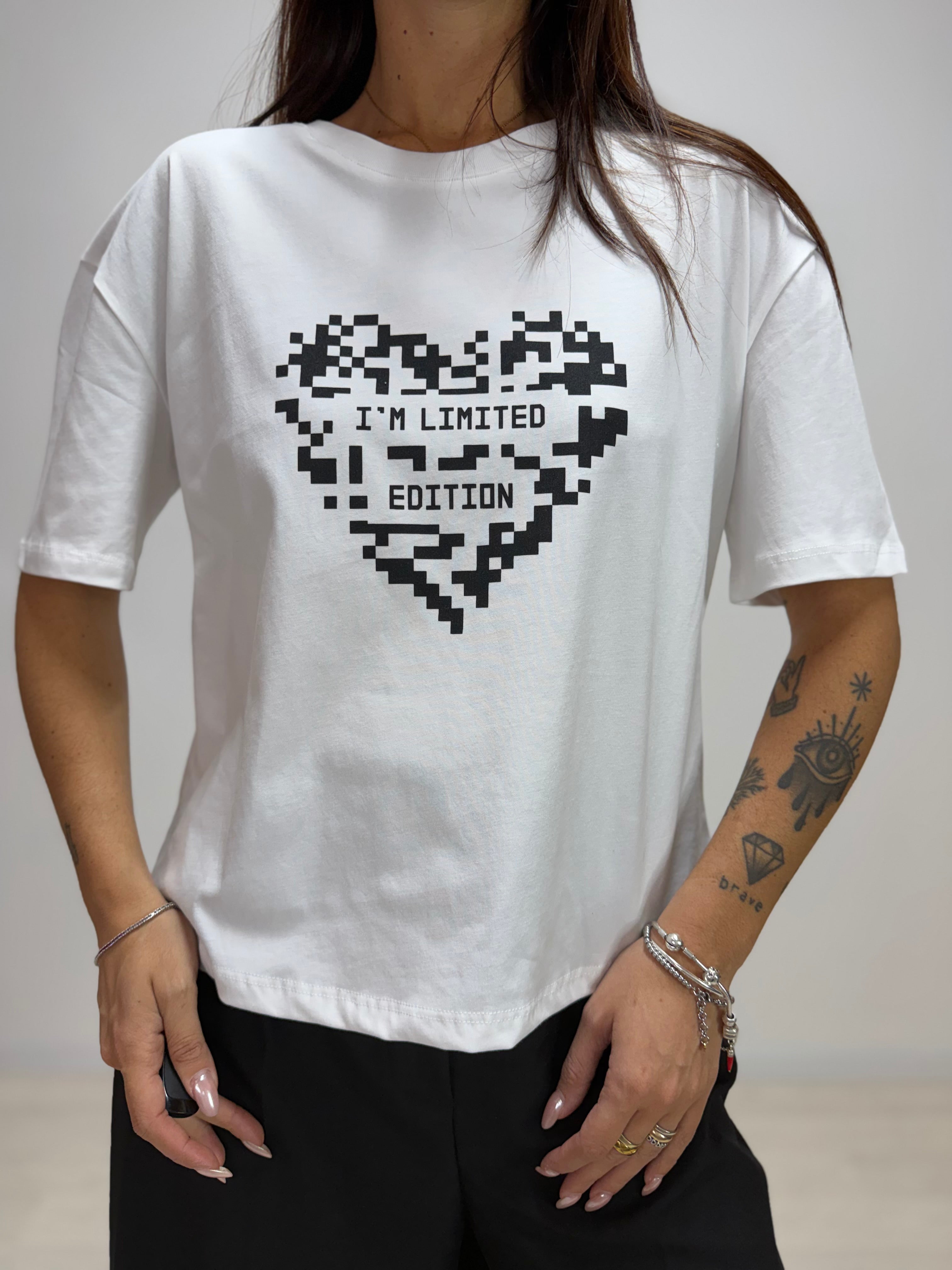 T-Shirt Limited Edition LUMINA