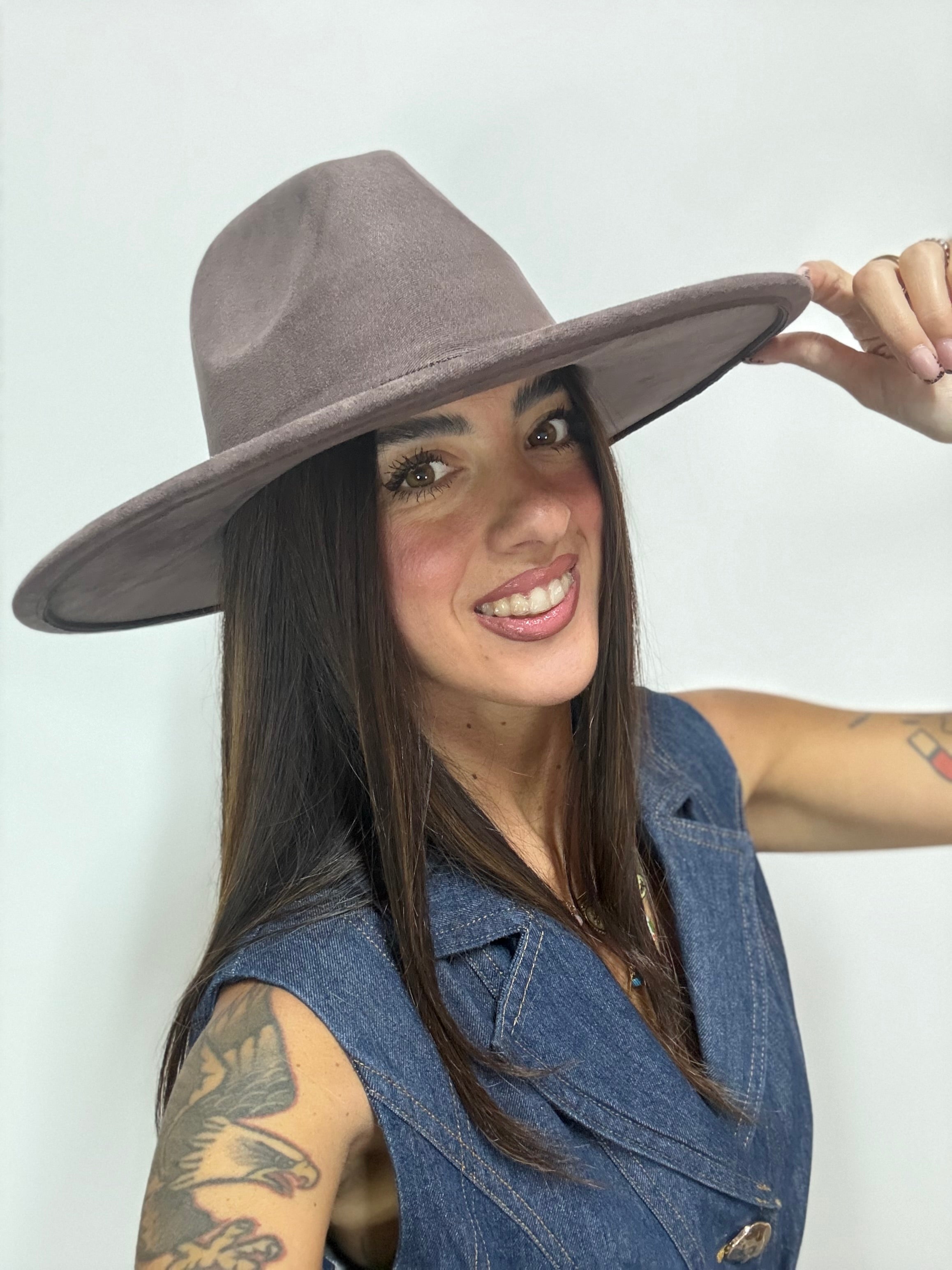 Cappello Suede