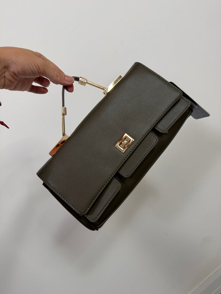 Borsa Vivian