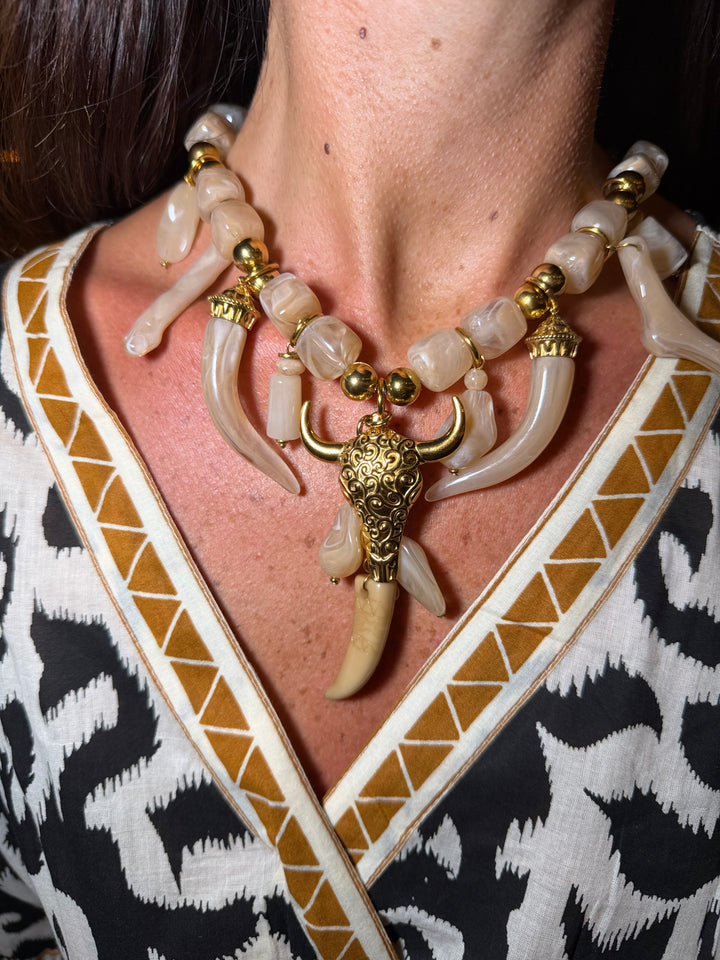 Collana El Toro