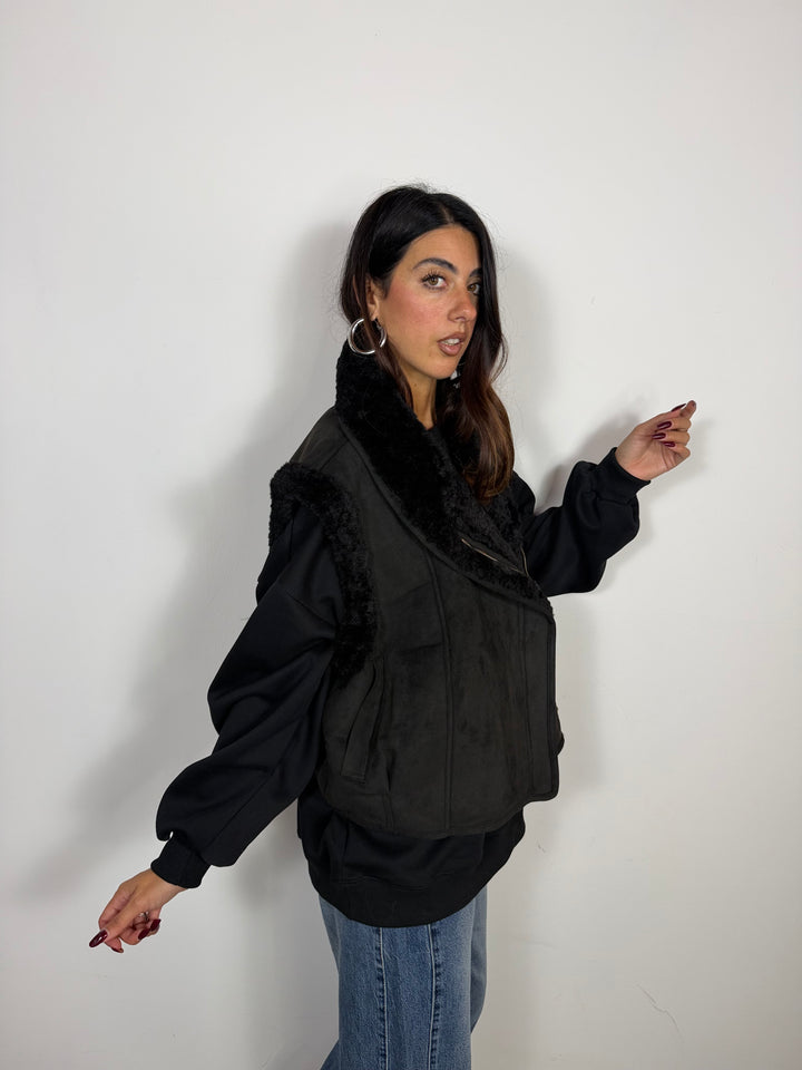 Montone Charm Nero