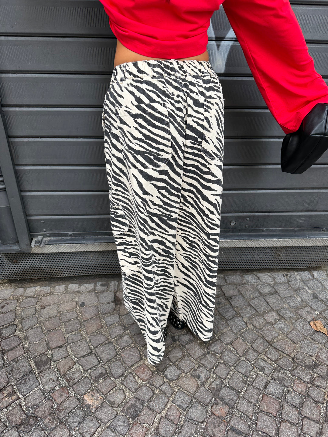 Pantalone Zebra Code