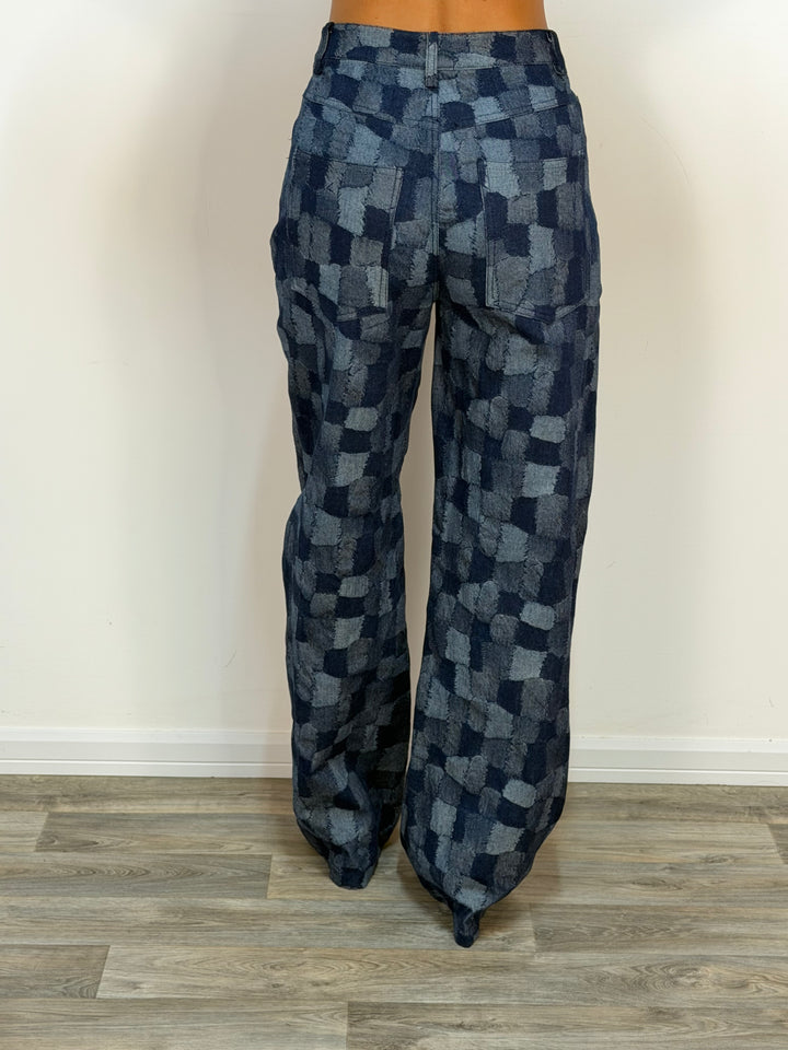 Pantalone Jakarta LUMINA