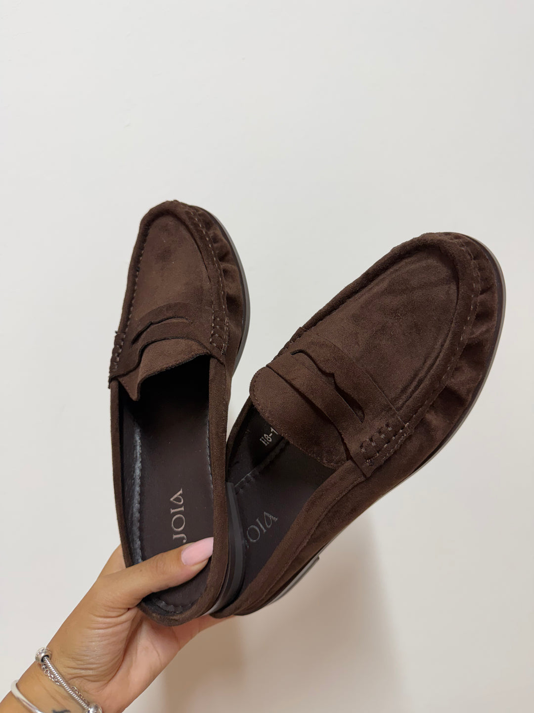 Sabot  Louis Brown