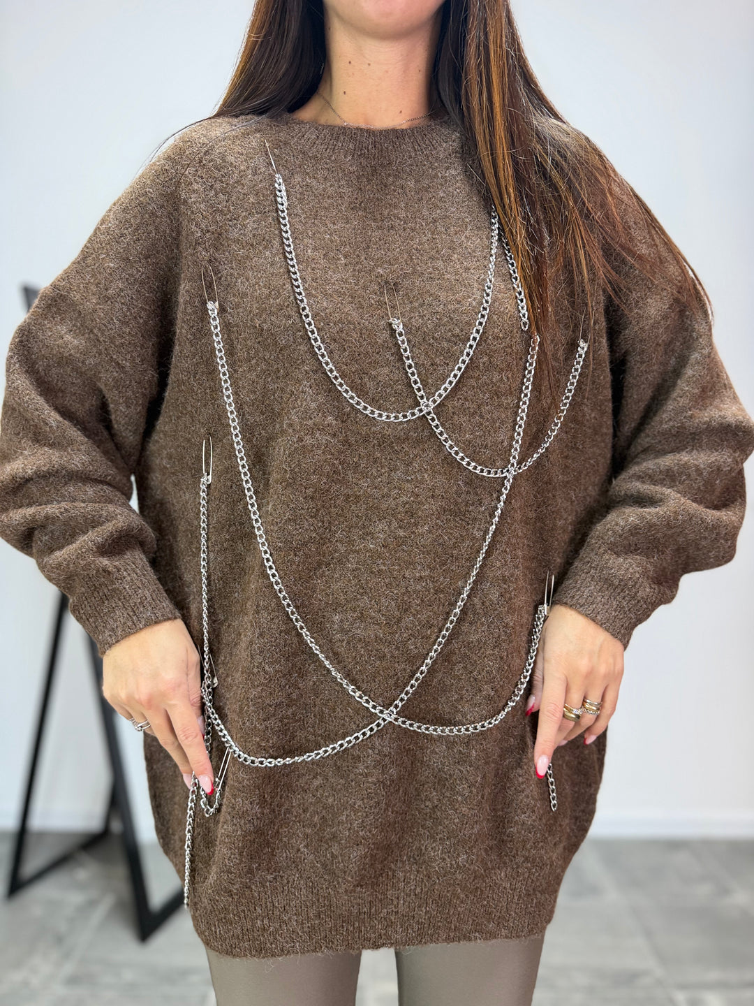 OUTFIT Catena