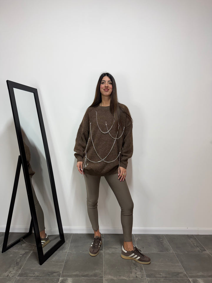 OUTFIT Catena