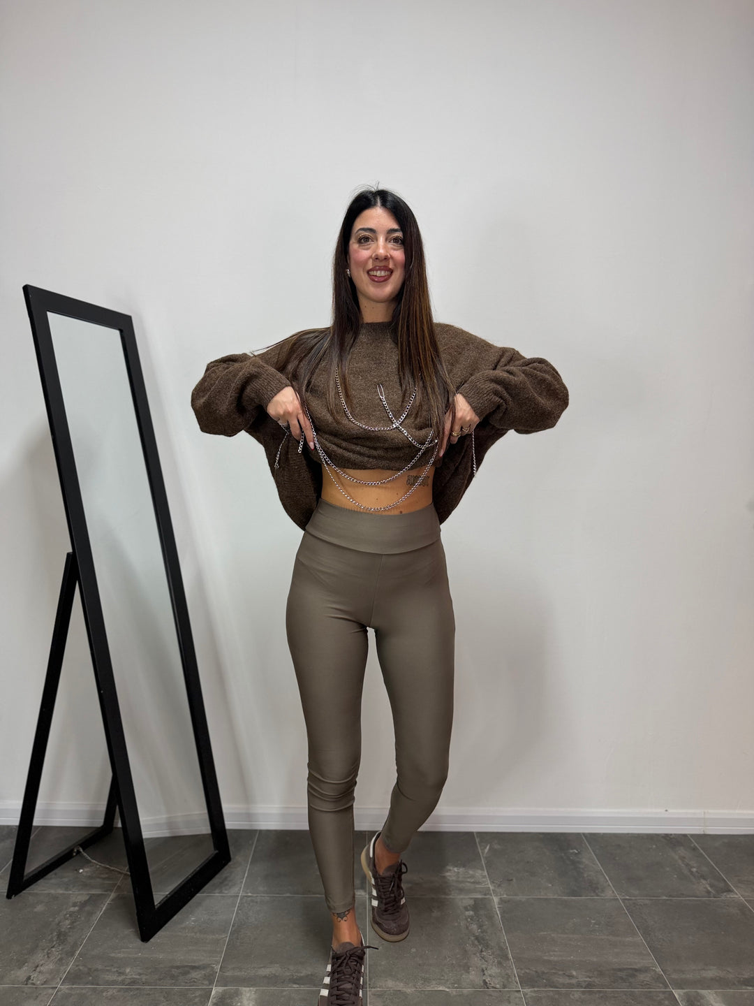 OUTFIT Catena