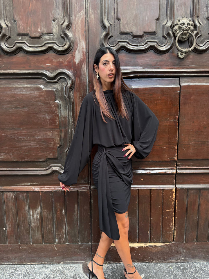 Abito Total Black