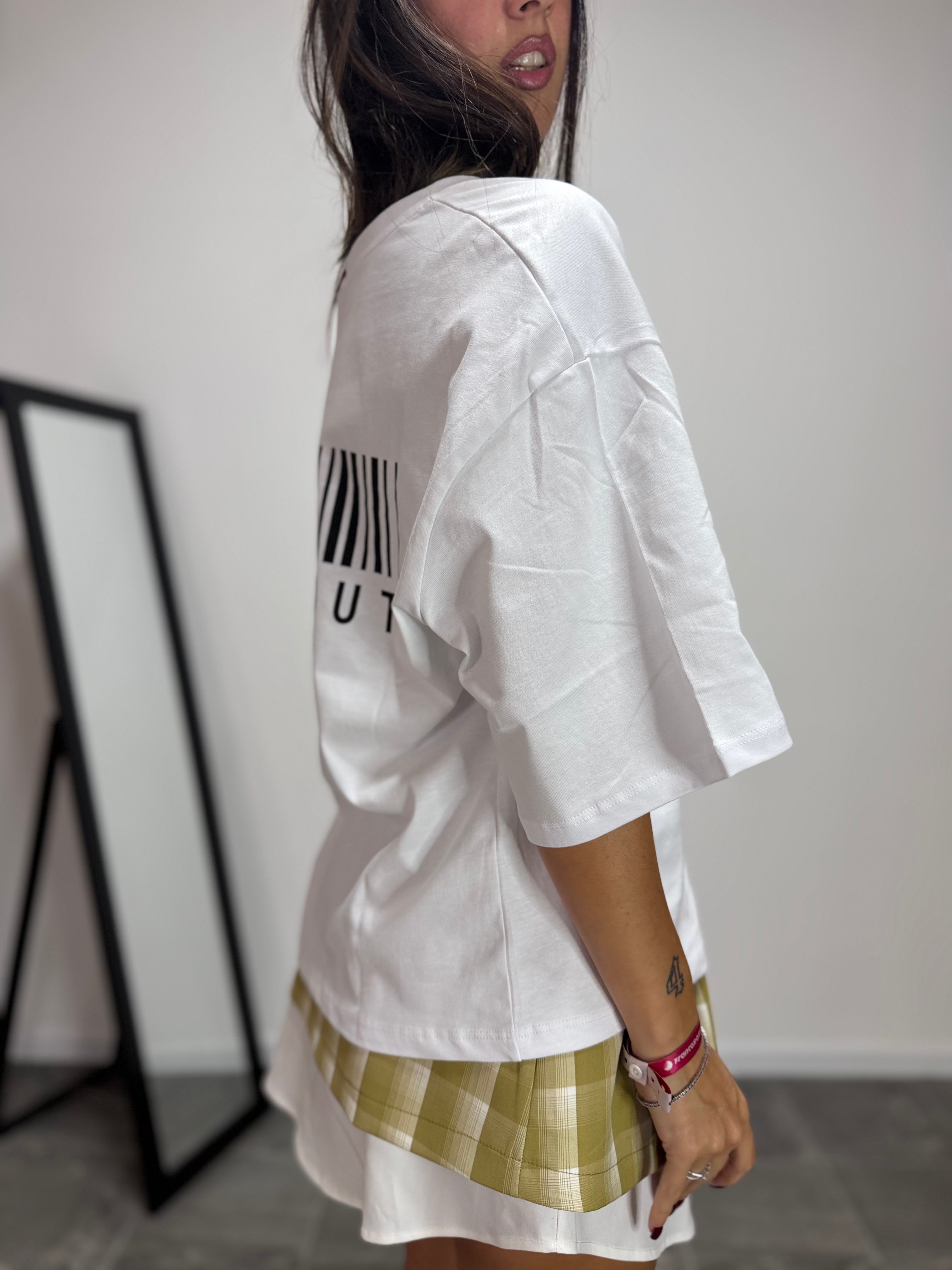 T-Shirt Sold Out LUMINA
